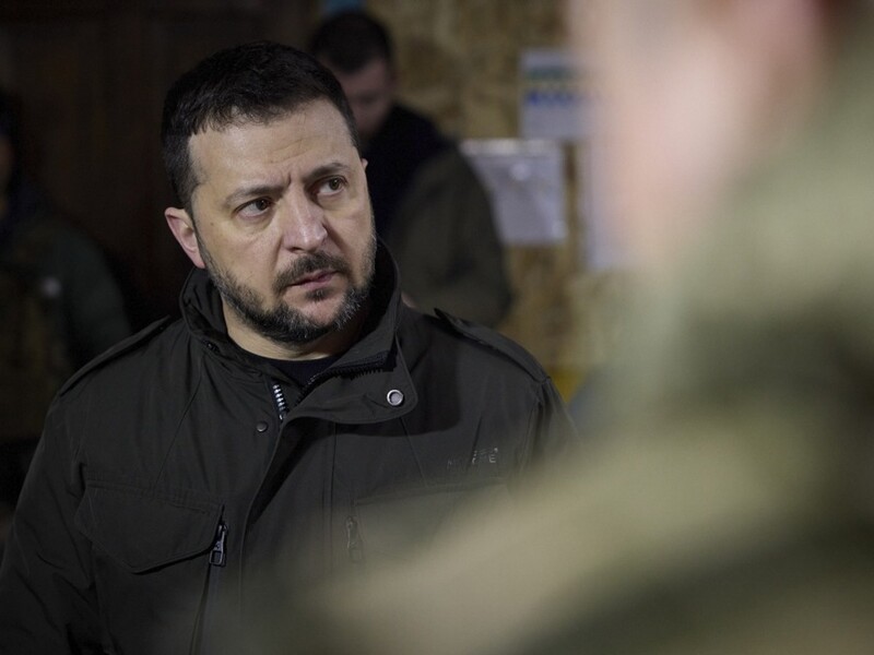 "Будут дополнительные вертолетные группы". Зеленский анонсировал усиление авиации