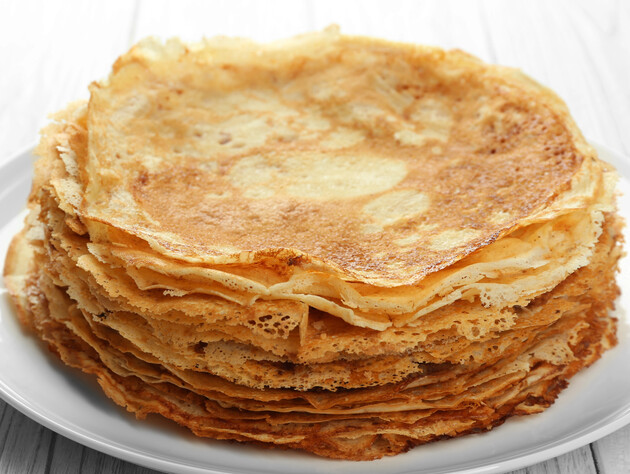 Секрет ідеальних млинців – у цих пропорціях. Скористайтеся найпростішим рецептом