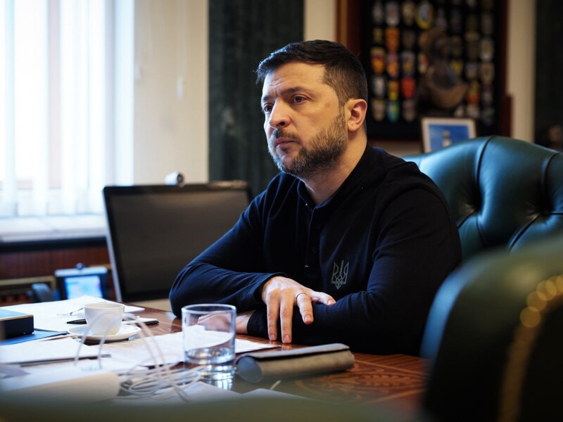 Зеленський підтвердив громадянство РФ "у деяких осіб". ЗМІ повідомляють, що це Труханов, Царьов і Полунін