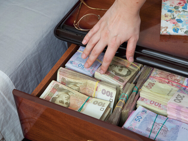 Чому українці ще не одержали 