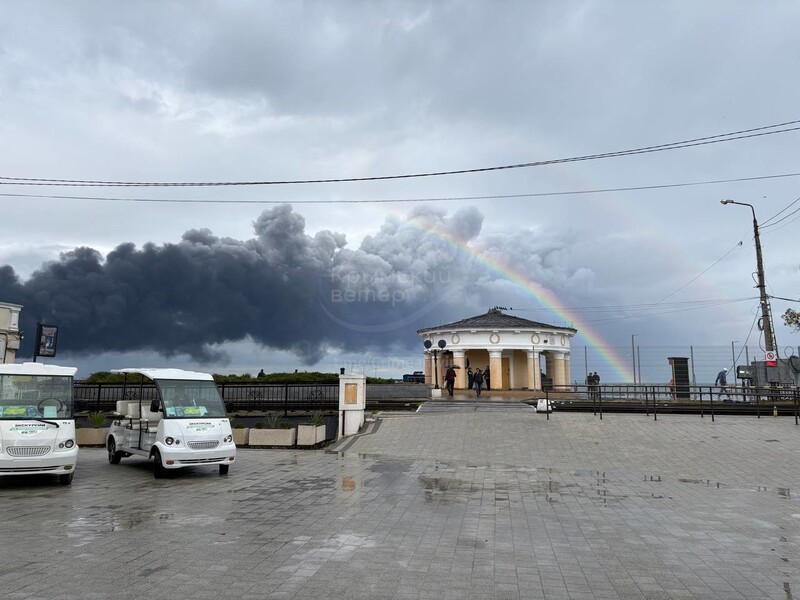 Удар по нефтетерминалу в Феодосии повредил 16 резервуаров с нефтью – Генштаб ВСУ