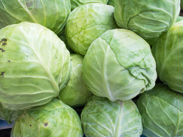 Просто оберните капусту этим – и она будет храниться очень долго. Способ опытной хозяйки