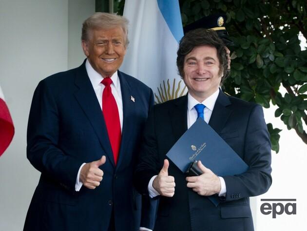 Трамп кинувся на допомогу союзнику в Аргентині – і, можливо, потопив його. Як це сталося