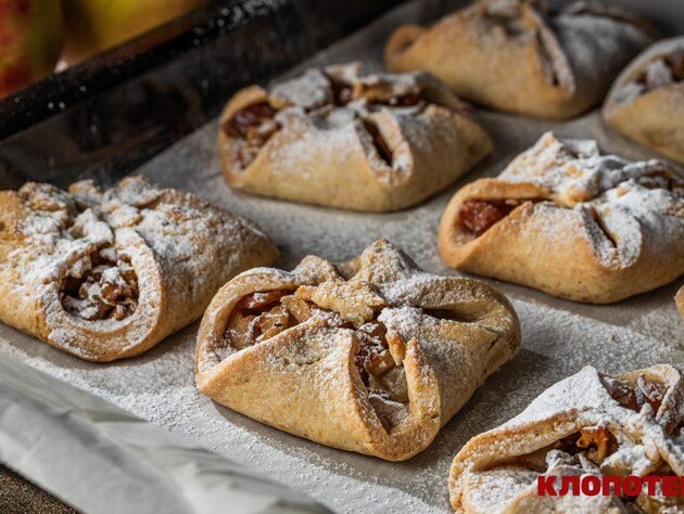 Це тісто замішується менше ніж п'ять хвилин. Рецепт смачних конвертиків