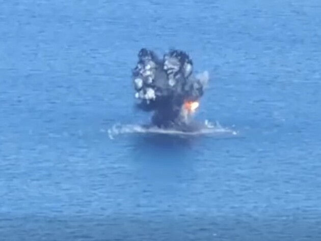 Вблизи путей судоходства обнаружили российский морской дрон. ВМС Украины показали, чем все закончилось