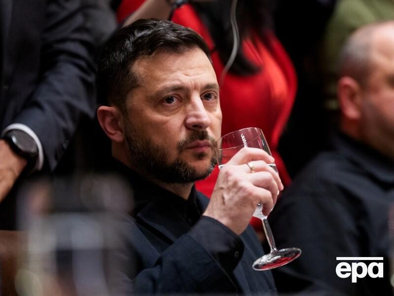 Зеленский привозил Трампу карты "болевых точек" РФ. СМИ узнали, что на них