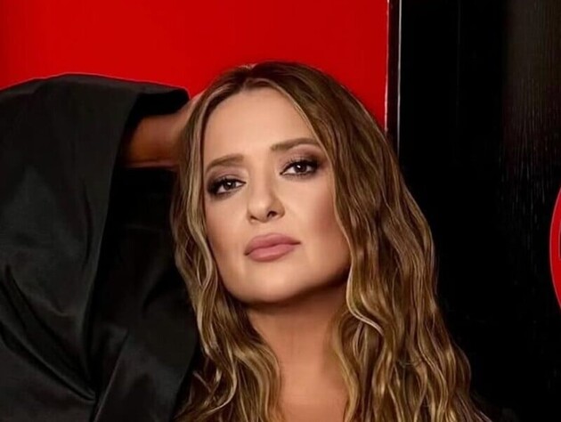 Могилевська, яка приховує обличчя доньки, зачарувала мережу спільним відео