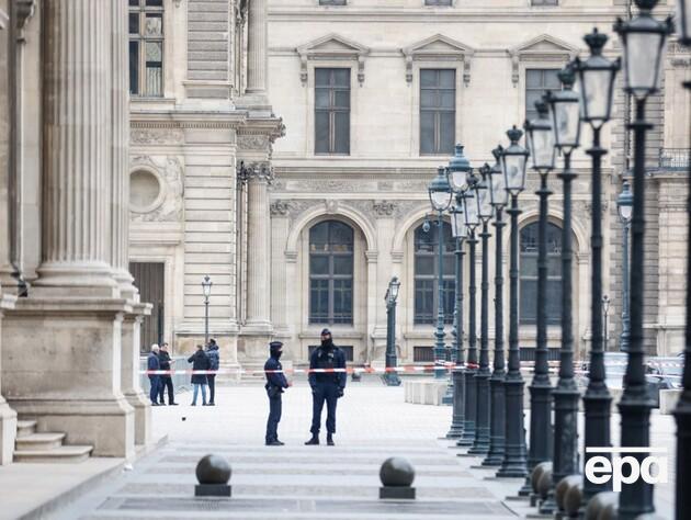 К ограблению Лувра причастны четыре человека – СМИ