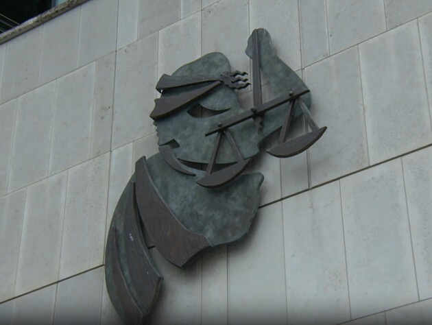 Подозреваемый в убийстве 17-летнего украинца в Ирландии попросил о срочной психиатрической помощи