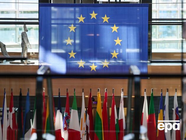 Совет ЕС поддержал полный отказ от нефти и газа из РФ, но две страны против – СМИ