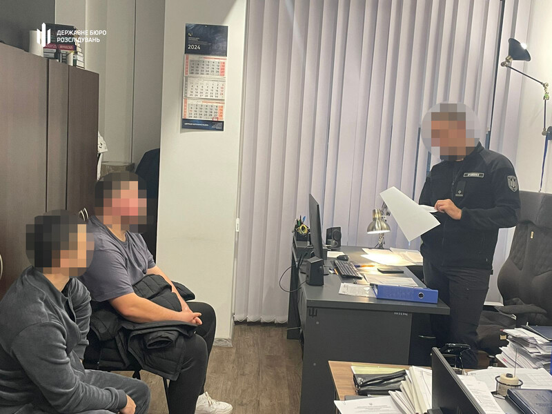 Полицейским, подозреваемым в избиении мужчины возле ТЦК в Киеве, избрали меры пресечения