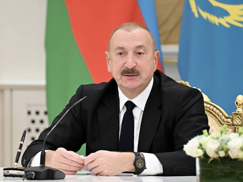 Алиев снял транзитную блокаду с Армении