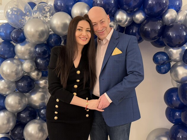 Чи віддасть Україна Донбас, бунт генералів у РФ, зустріч у Будапешті. Стрим Бацман із Гордоном. Трансляція