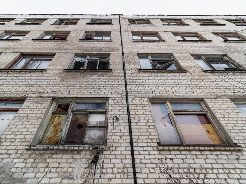 Оккупанты готовят массовое присвоение украинского жилья на захваченных территориях. Как это будет происходить?