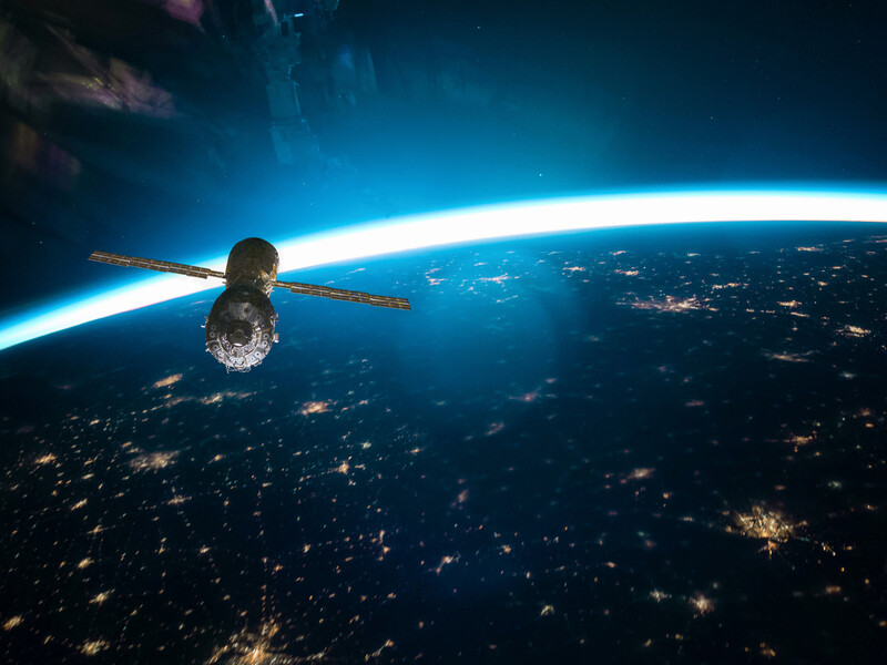 Чехія збудує й передасть Україні сучасний супутник. Що про нього відомо?