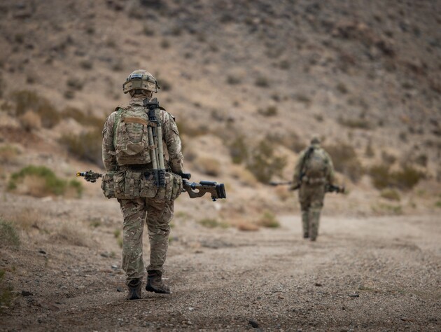 Великобританія скерувала військових до Ізраїлю. Вони стежитимуть за припиненням вогню в Газі