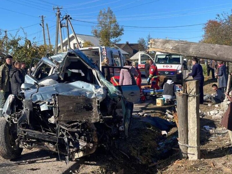 П'яний учитель спричинив ДТП на Прикарпатті. Загинули 14-річний учень і 21-річний пасажир