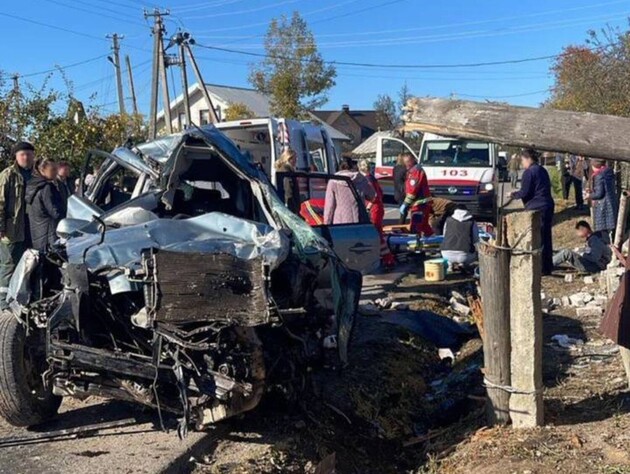 П'яний учитель спричинив ДТП на Прикарпатті. Загинули 14-річний учень і 21-річний пасажир