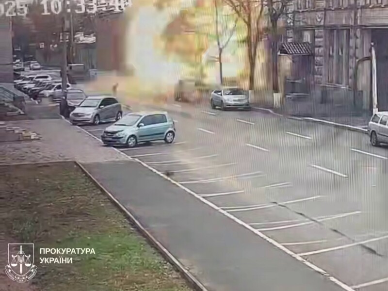 З'явилося відео удару РФ по приватному дитсадку в Харкові