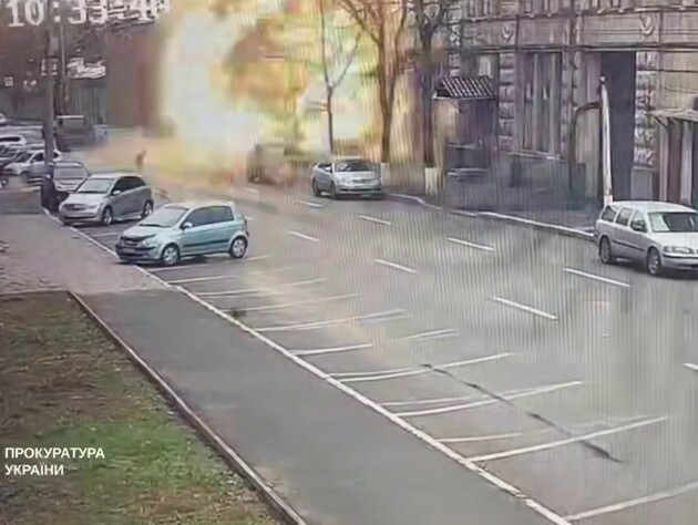 Появилось видео удара РФ по частному детсаду в Харькове