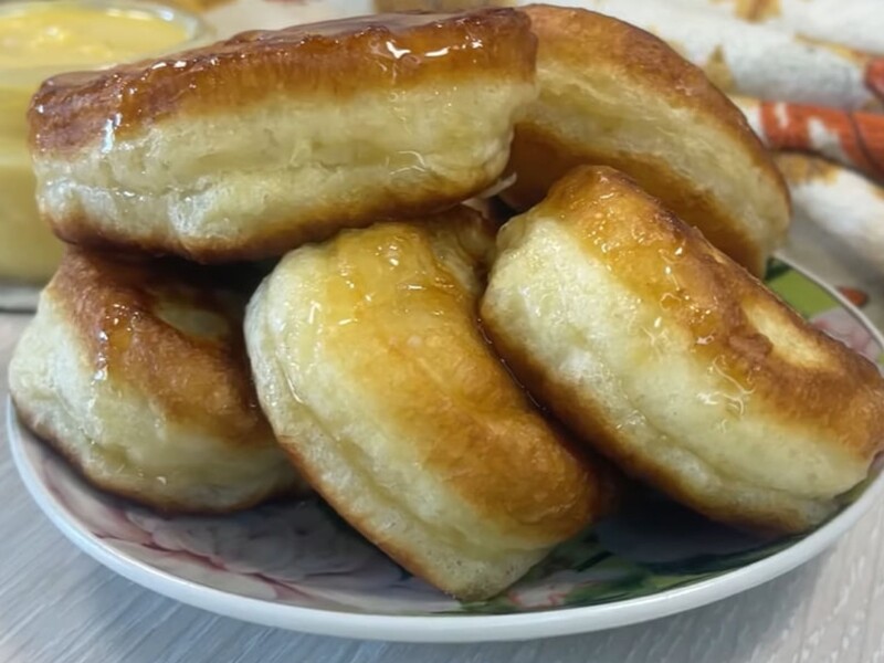 Эти пышные и нежные оладьи жарятся без крышки. Секретный рецепт воздушного теста без дрожжей