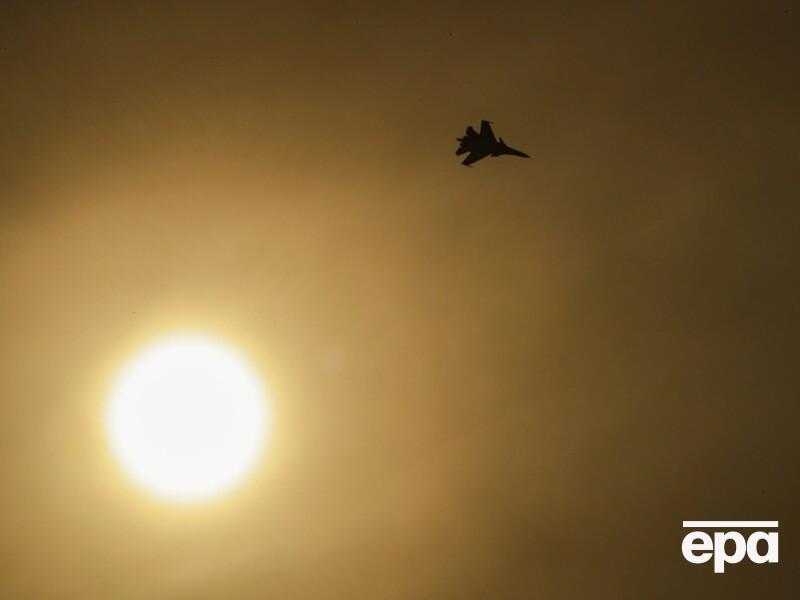 "От маршрута не отклонялись". В РФ прокомментировали залет российских истребителей в Литву