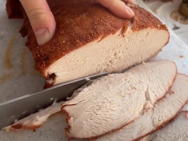 В магазине вы такого точно не купите. Домашняя ветчина из курятины или свинины