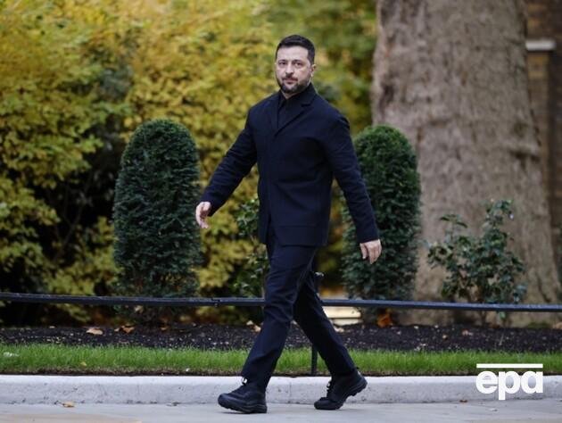 Зеленський прибув до Лондона й зустрівся з британським королем