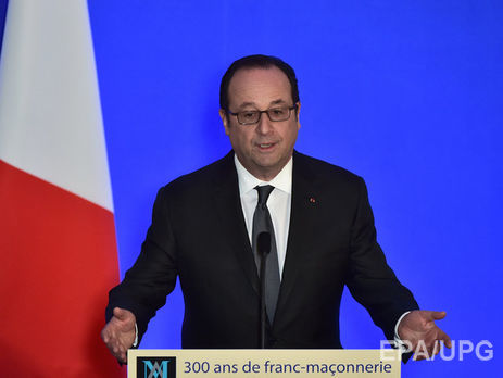 Під час виступу Олланда випадково вистрілив снайпер, двоє постраждалих