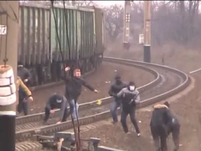 Противостояние на редуте торговой блокады Донбасса. Видео