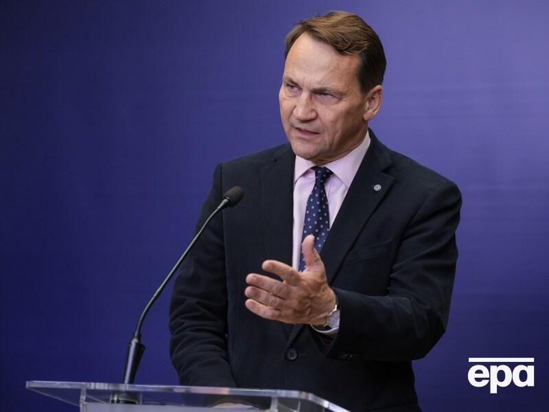 Сикорский снова вступил в публичный спор из-за заявления о Мадяре и "Дружбе"