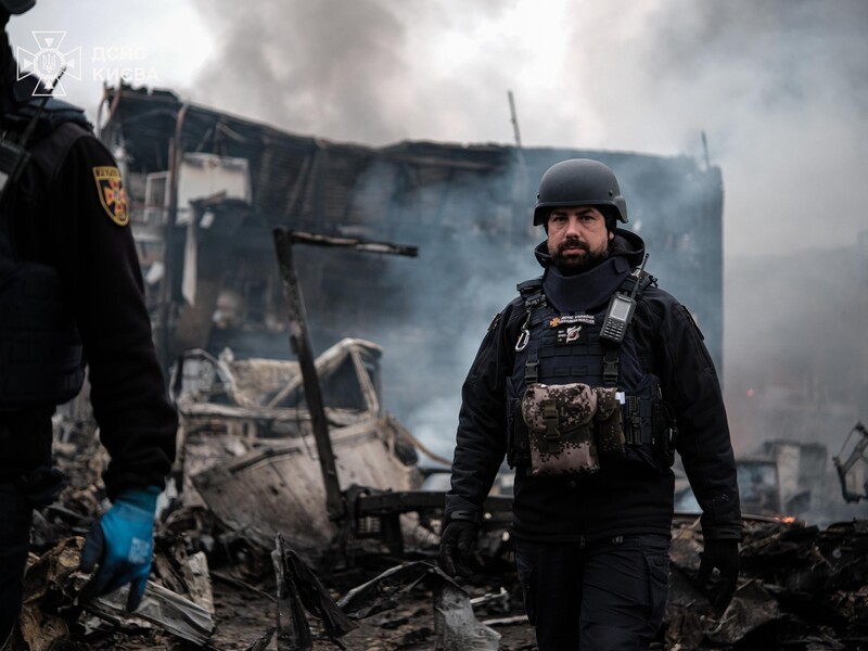 Удари "Іскандерів" по Києву. Жертв побільшало. Фото