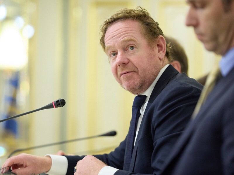 Глава МЗС Нідерландів сподівається на "різдвяний подарунок" для України