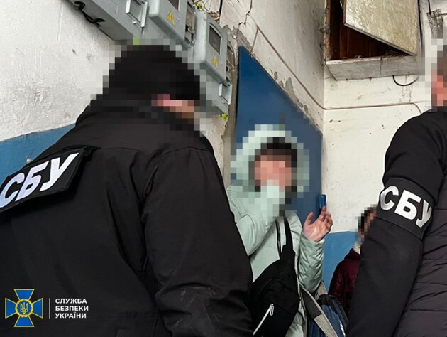 У Донецькій області жінка під виглядом прибиральниці шпигувала в оселях українських воїнів – СБУ