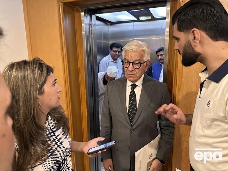 В минобороны Пакистана пригрозили афганскому "Талибану" загнать его "обратно в пещеры"