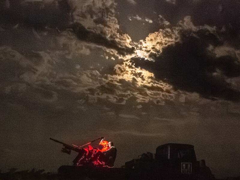 Украина под массированной атакой дронов. Есть попадание в Чернигове