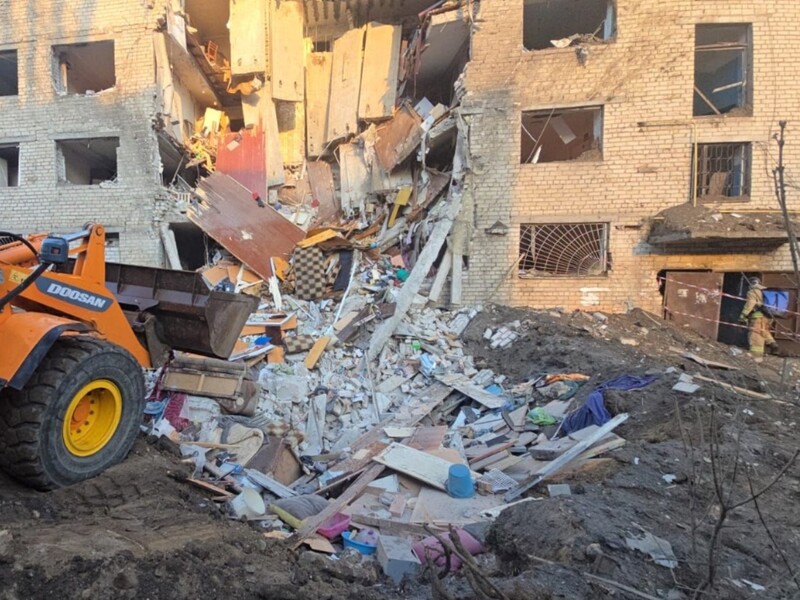 У Запоріжжі з-під завалів дістали тіла двох людей
