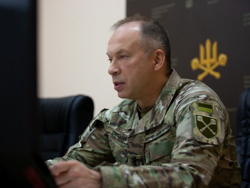 Сырский пригрозил командирам увольнениями