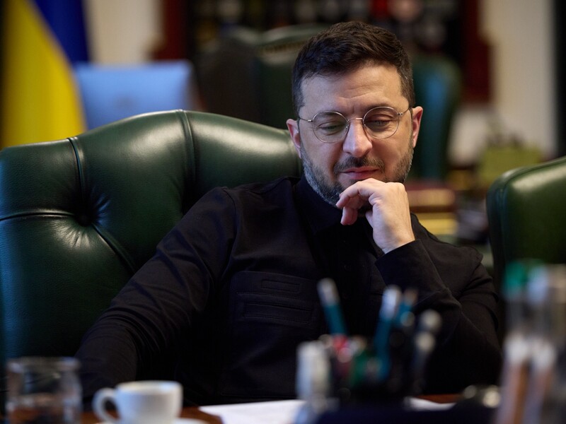 Сколько РФ потеряет от последних санкций? Зеленский назвал цифру