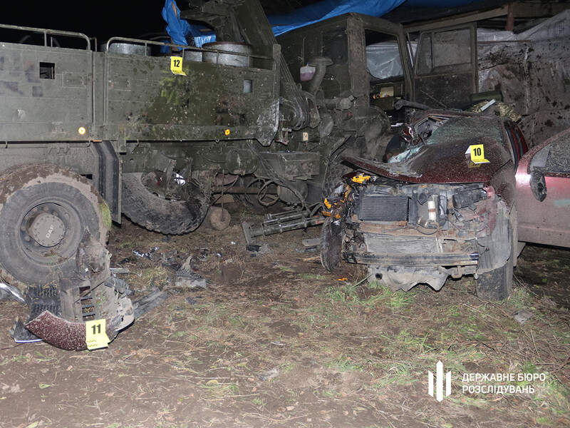 У Львівській області через зіткнення з вантажівкою загинуло четверо військових – ДБР