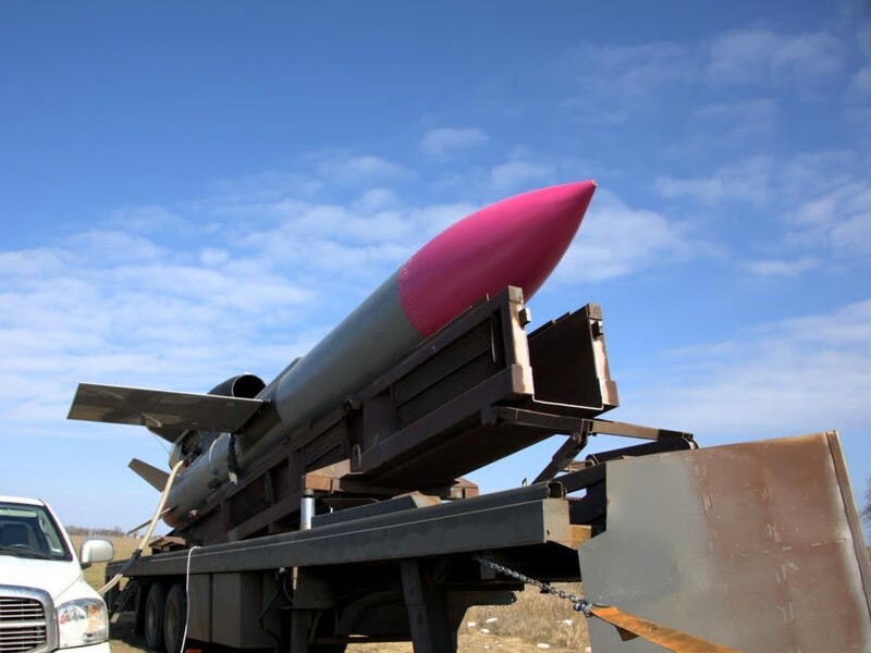 Зеленский сообщил о боевых применениях ракеты "Фламинго". Сколько уже было ударов?