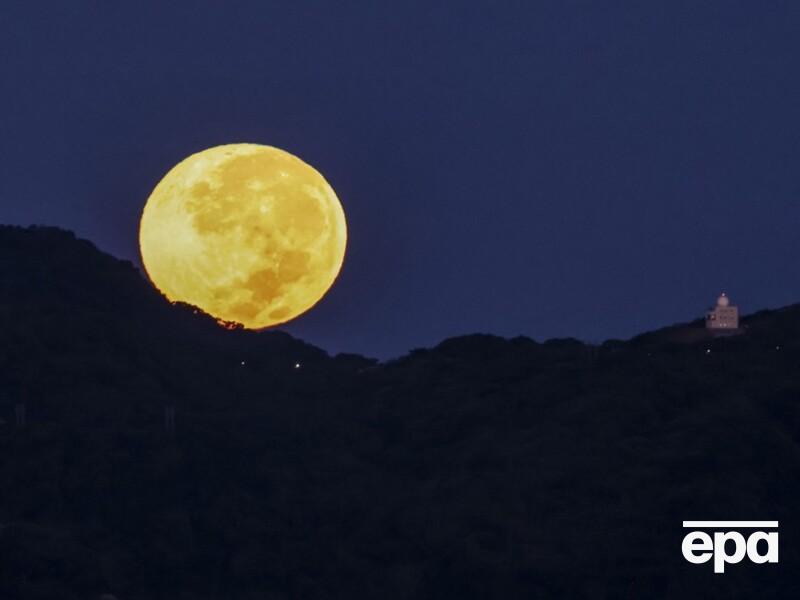 В ноябре пройдет самое близкое к Земле суперлуние. Когда смотреть?