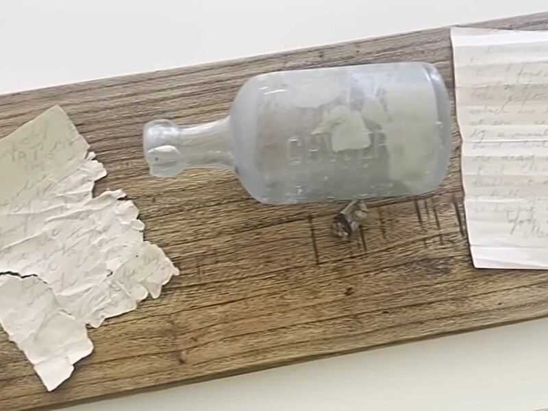 "Корабель хитає, але ми щасливі". В Австралії у пляшці з-під Schweppes знайшли листи солдатів Першої світової