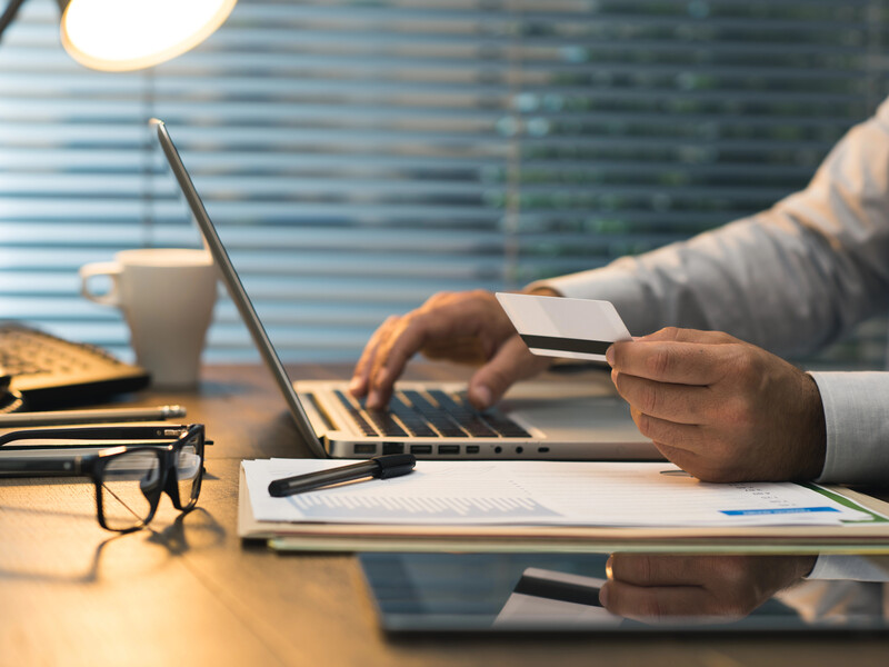 Українцям анонсували грошову допомогу від 1 тис. до 6,5 тис. грн. Хто може отримати разову виплату?