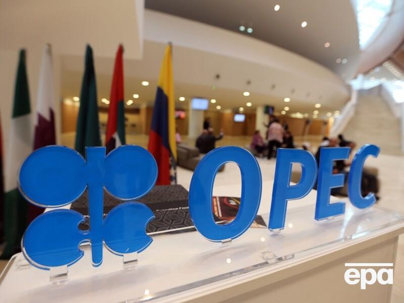 "ОПЕК+ моргає". Як рішення експортерів нафти про видобування пов'язане із санкціями проти РФ