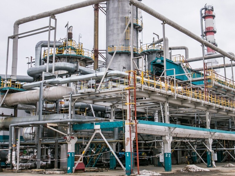 "Усе небо червоне". У Нижньогородській області РФ дрони вдарили одразу по двох нафтозаводах