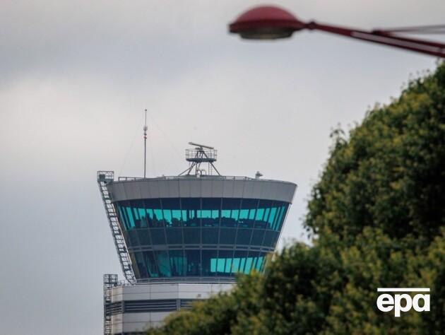 У Брюсселі тимчасово закрили аеропорт. Дрони помітили також біля військових авіабаз