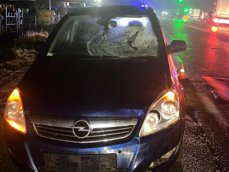 Під Львовом жінку збило одразу чотири машини, вона померла. Двоє водіїв утекли