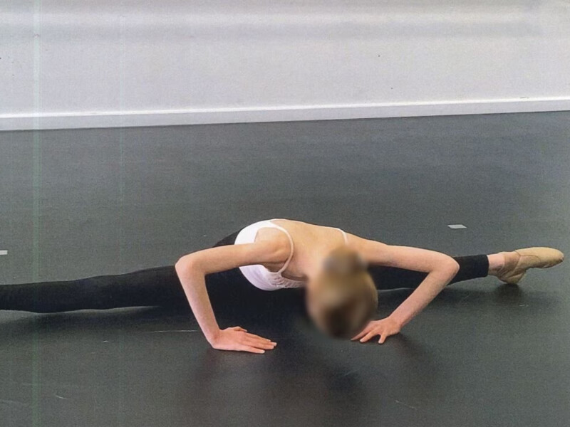 Состоятельные родители морили голодом дочь-балерину. Преподаватели балета спасли девушку от смерти