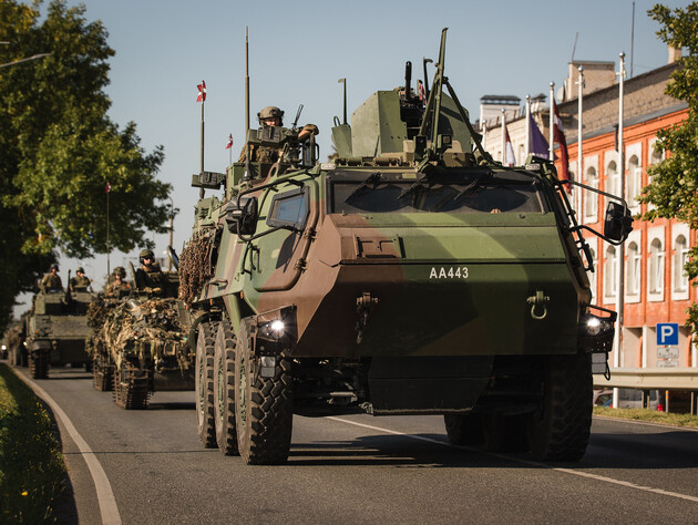 Україна отримає від Латвії понад 20 БТР Patria
